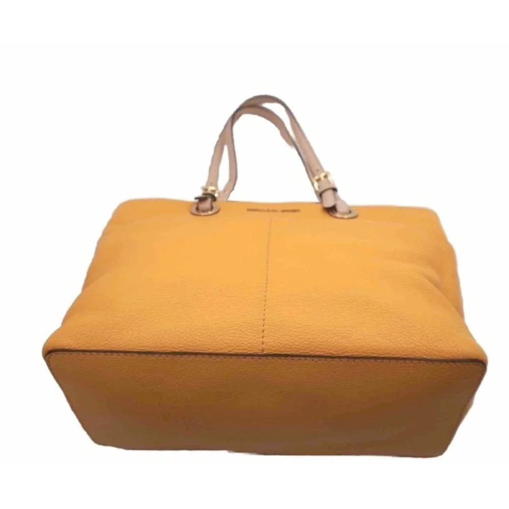 Michael Kors Bedford Mustard‎ Yellow Pebbled Leather Tote Gold Hardware 38-132